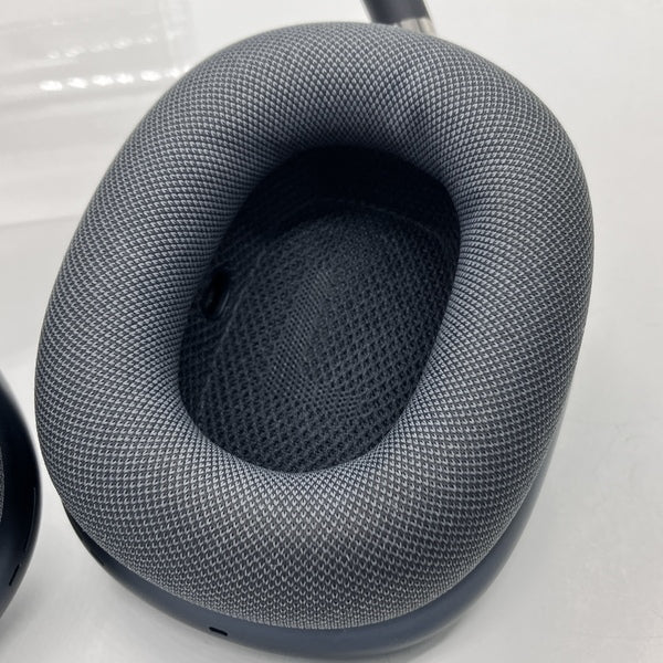新品未開封　I AirPods Max (USB-C) MWW43ZA/A Apple 【中古】AirPods Max(USB-C) MWW43ZA/A ミッドナイト