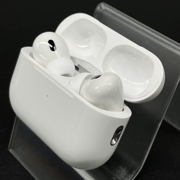 【中古】MagSafe充電ケース(USB-C)付きAirPods Pro(第2世代) MTJV3JA【秋葉原】