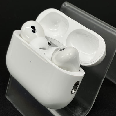 【中古】MagSafe充電ケース(USB-C)付きAirPods Pro(第2世代) MTJV3JA【秋葉原】