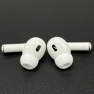 【中古】MagSafe充電ケース(USB-C)付きAirPods Pro(第2世代) MTJV3JA【秋葉原】