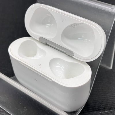 【中古】AirPods Lightning 充電ケース (第3世代)【仙台】