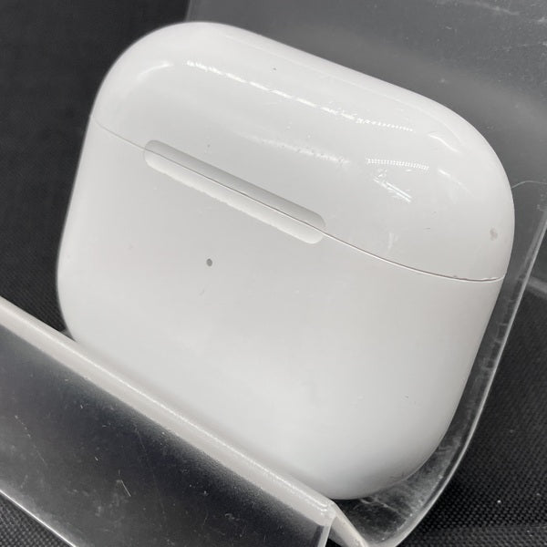 【中古】AirPods Lightning 充電ケース (第3世代)【仙台】