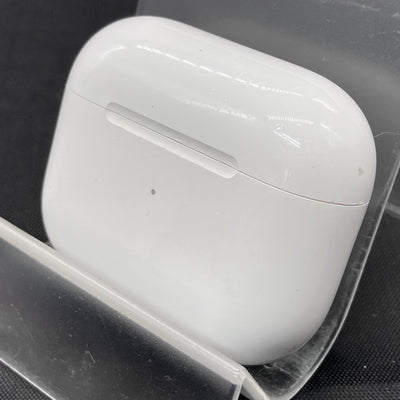 【中古】AirPods Lightning 充電ケース (第3世代)【仙台】