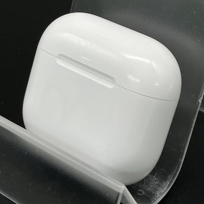 【中古】AirPods 4 MXP63J/A【秋葉原】