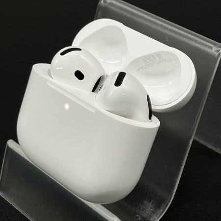 Apple 【中古】AirPods 4 MXP93J/A（アクティブノイズキャンセ