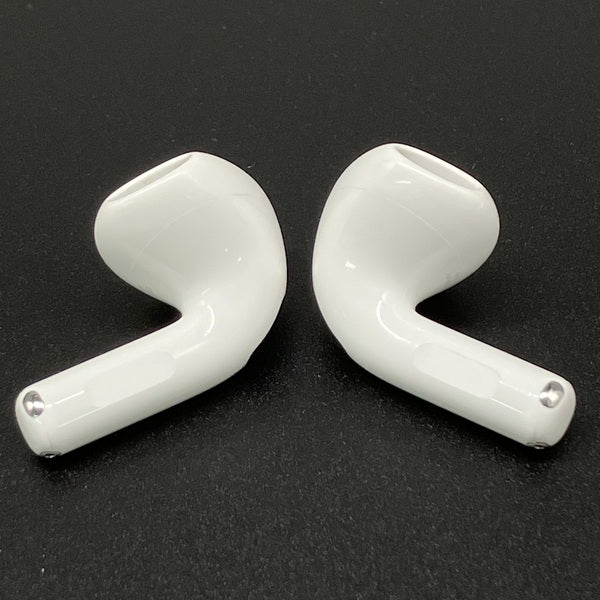 【中古】AirPods 4 MXP93J/A（アクティブノイズキャンセリング搭載）【秋葉原】