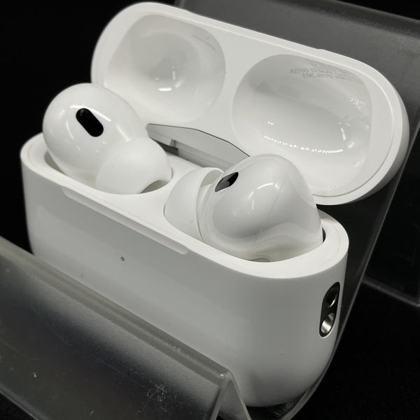 【中古】AirPods Pro (第2世代) MQD83J/A【秋葉原】