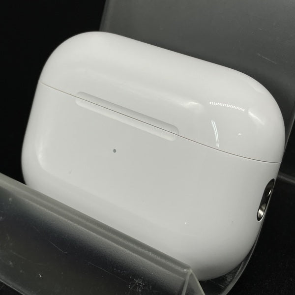【中古】AirPods Pro (第2世代) MQD83J/A【秋葉原】
