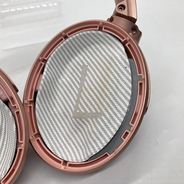 【中古】QuietComfort35 wireless headphones II Limited edition(イヤーパッド欠品)【秋葉原】