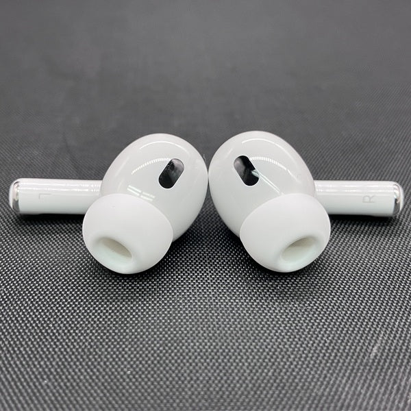 【中古】MagSafe充電ケース(USB-C)付きAirPods Pro(第2世代) MTJV3JA(海外モデル)【秋葉原】