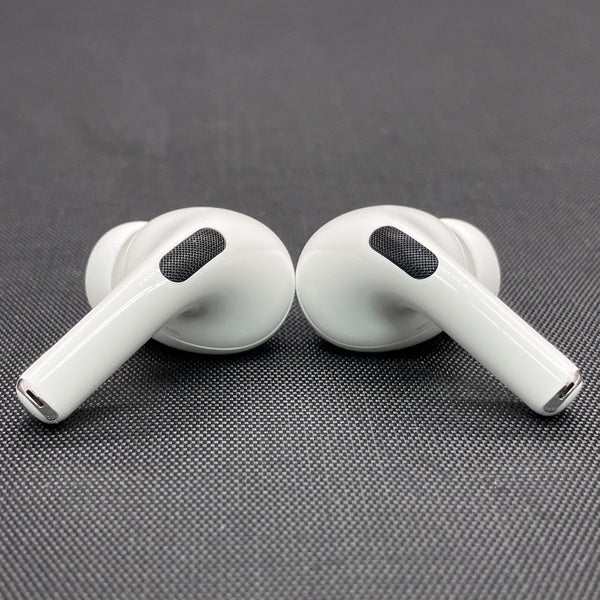 【中古】MagSafe充電ケース(USB-C)付きAirPods Pro(第2世代) MTJV3JA【秋葉原】