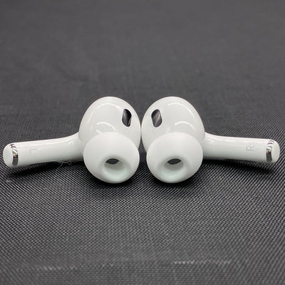 【中古】MagSafe充電ケース(USB-C)付きAirPods Pro(第2世代) MTJV3JA【秋葉原】