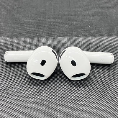 【中古】AirPods 4 MXP93J/A（アクティブノイズキャンセリング搭載）【仙台】
