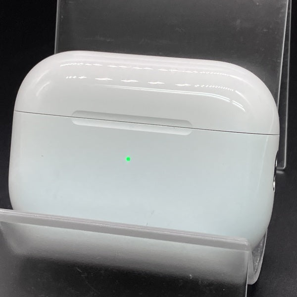 Apple 【中古】MagSafe充電ケース(USB-C)付きAirPods Pro(第2世代