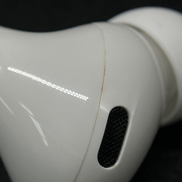 【中古】AirPods Pro (第2世代) MQD83J/A【秋葉原】