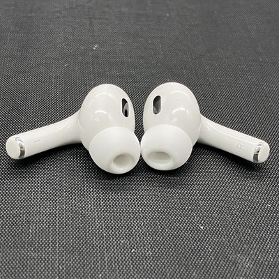 【中古】MagSafe充電ケース(USB-C)付きAirPods Pro(第2世代) MTJV3JA【名古屋】