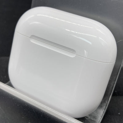 【中古】AirPods 4 MXP93J/A（アクティブノイズキャンセリング搭載）【仙台】