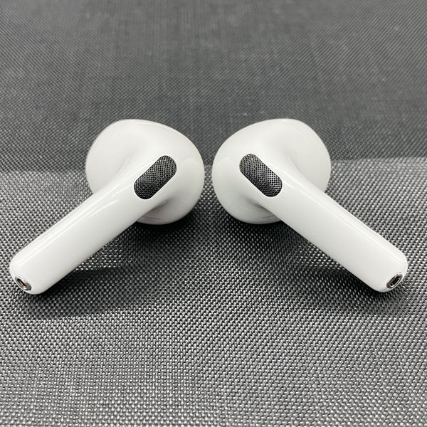 【中古】AirPods 4 MXP93J/A（アクティブノイズキャンセリング搭載）【仙台】