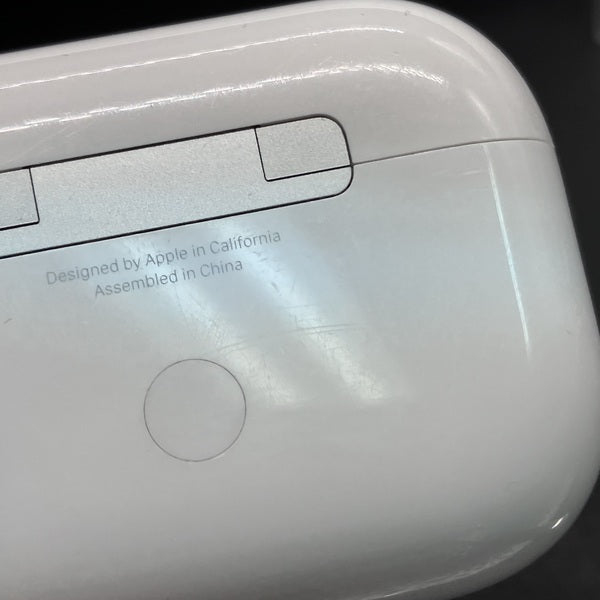 MagSafe充電ケース（USB-C）付きAirPods Pro 2 左耳 アップル、MagSafe充電ケース（USB-C）付属の新しい「AirPods