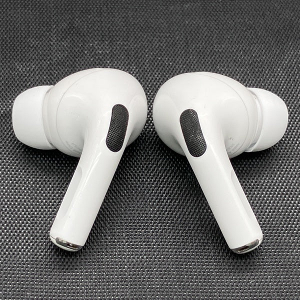 【中古】MagSafe充電ケース(USB-C)付きAirPods Pro(第2世代) MTJV3JA【名古屋】