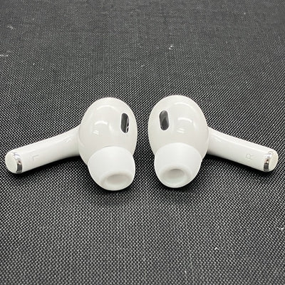 【中古】MagSafe充電ケース(USB-C)付きAirPods Pro(第2世代) MTJV3JA【名古屋】