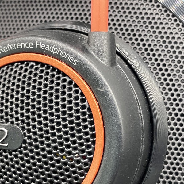 AKG 712 pro ヘッドホン スロバキア製 中古 AKG 【中古】K712 PRO【日本橋】 – e☆イヤホン