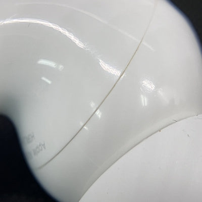 【中古】MagSafe充電ケース(USB-C)付きAirPods Pro(第2世代) MTJV3JA【日本橋】