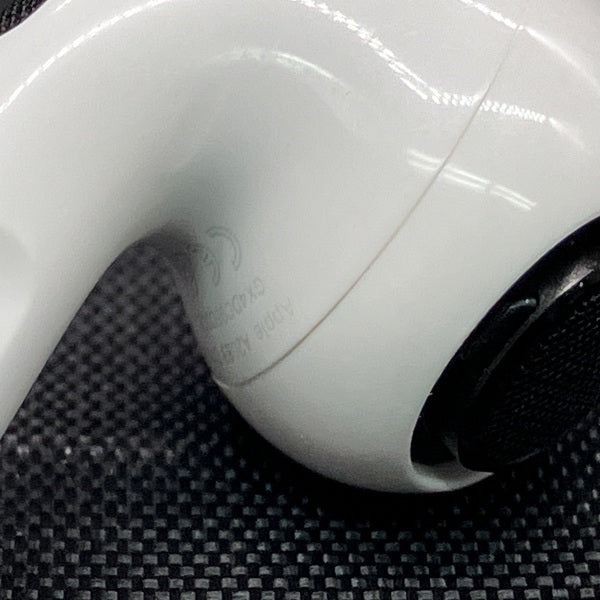 【中古】AirPods Pro （R側）【秋葉原】