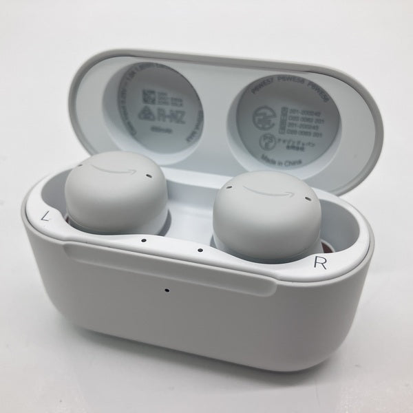 【中古】EchoBuds 第2世代（ワイヤレス非対応充電ケース）【秋葉原】
