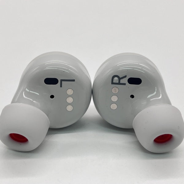 【中古】EchoBuds 第2世代（ワイヤレス非対応充電ケース）【秋葉原】