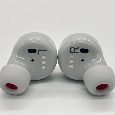 【中古】EchoBuds 第2世代（ワイヤレス非対応充電ケース）【秋葉原】