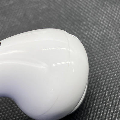 【中古】AirPods Pro (第2世代) MQD83J/A【日本橋】