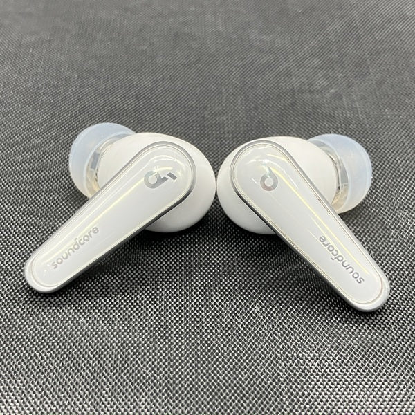 【中古】Soundcore Liberty 4 クラウドホワイト 【A3953N21】【秋葉原】