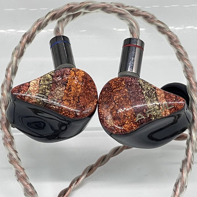 【中古】PERFORMER 8【日本橋】