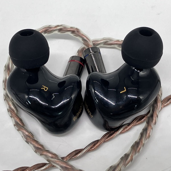 【中古】PERFORMER 8【日本橋】