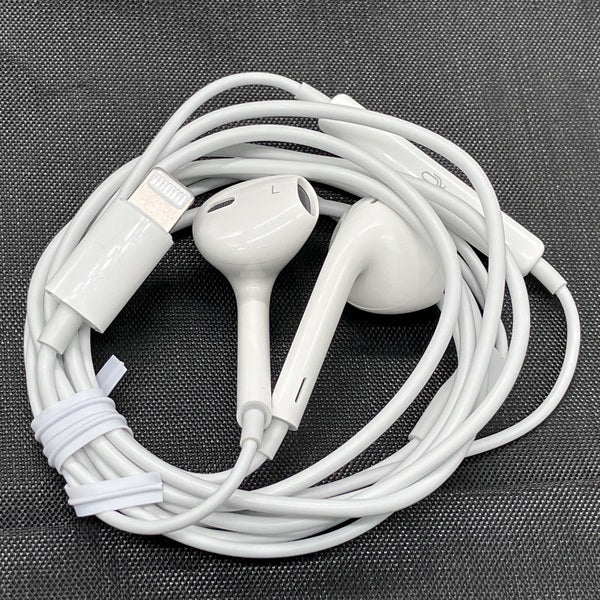 【中古】EarPods with Lightning Connector【名古屋】