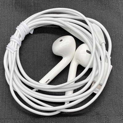 【中古】EarPods with Lightning Connector【名古屋】