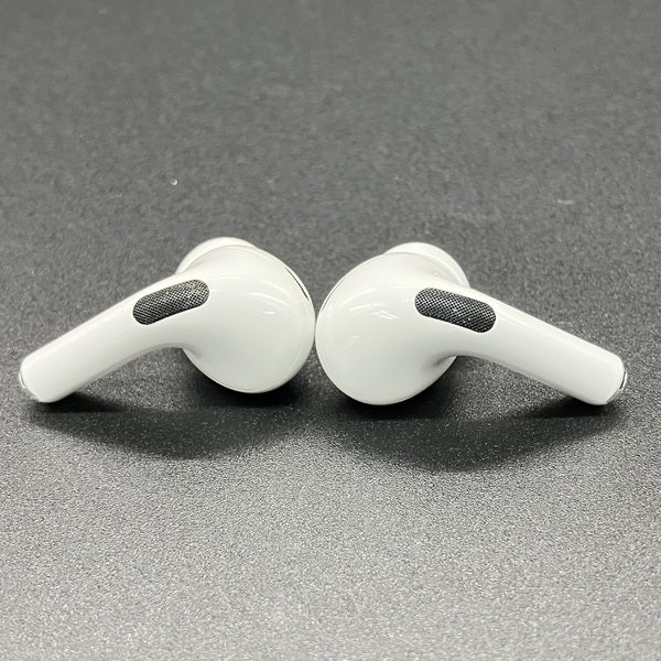 【中古】MagSafe充電ケース(USB-C)付きAirPods Pro(第2世代) MTJV3JA【秋葉原】