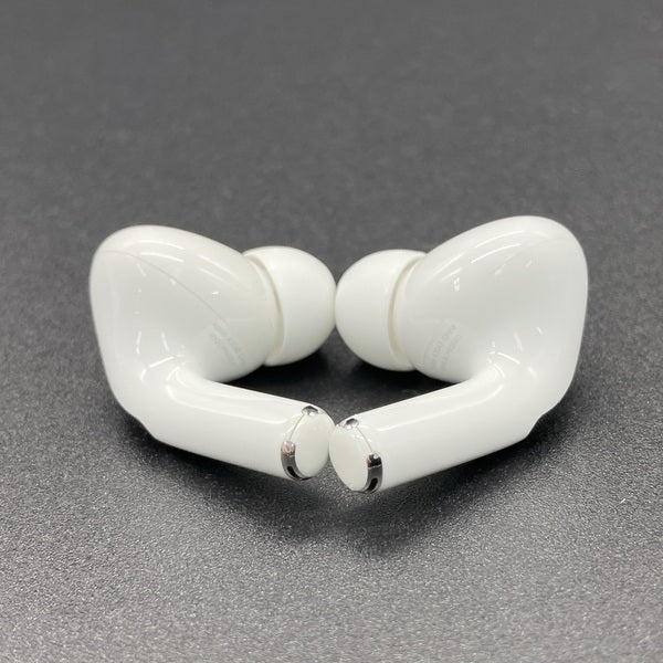 【中古】MagSafe充電ケース(USB-C)付きAirPods Pro(第2世代) MTJV3JA【秋葉原】