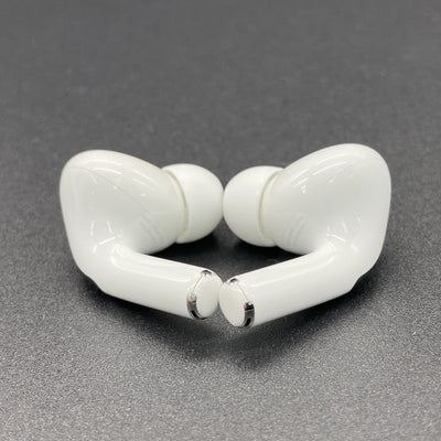 【中古】MagSafe充電ケース(USB-C)付きAirPods Pro(第2世代) MTJV3JA【秋葉原】