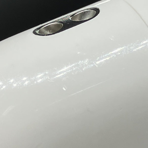 【中古】MagSafe充電ケース(USB-C)付きAirPods Pro(第2世代) MTJV3JA【秋葉原】