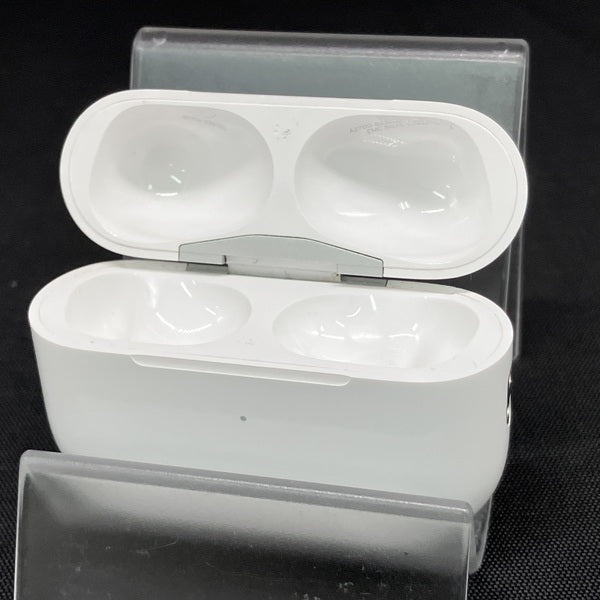 【中古】AirPods Pro (第2世代) 充電ケース (Lightning)【日本橋】