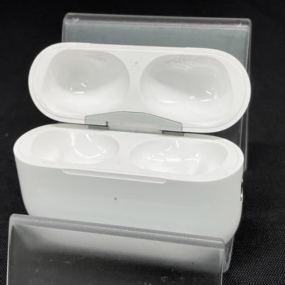 【中古】AirPods Pro (第2世代) 充電ケース (Lightning)【日本橋】