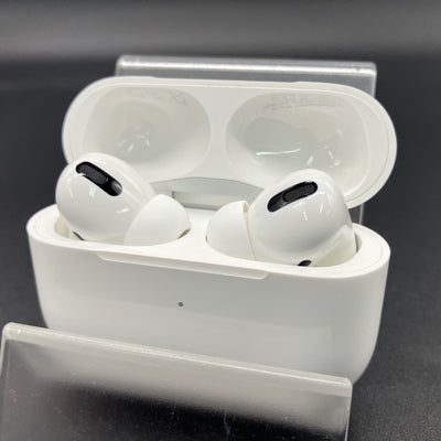 【中古】Apple AirPods Pro MLWK3J/A  (2021/Magsafe)【秋葉原】