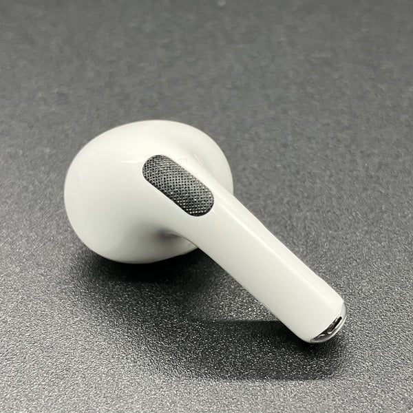 【中古】AirPods Pro （R側）【秋葉原】