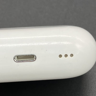 【中古】AirPods Pro (第2世代) MQD83J/A【秋葉原】