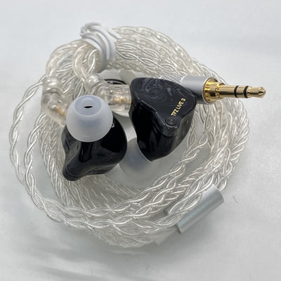 【中古】LIVE 3 ブラック【秋葉原】