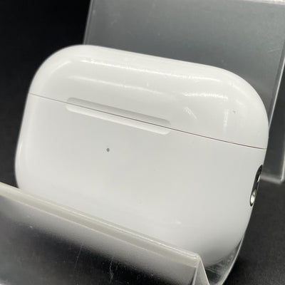 【中古】MagSafe充電ケース(USB-C)付きAirPods Pro(第2世代) MTJV3JA【秋葉原】