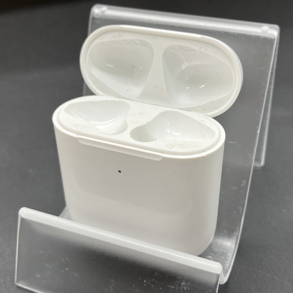 【中古】Wireless Charging Case for AirPods MR8U2J/A【秋葉原】