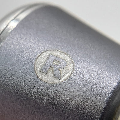 【中古】E1001 Triple-Driver In-Ear Headphones シルバー【秋葉原】